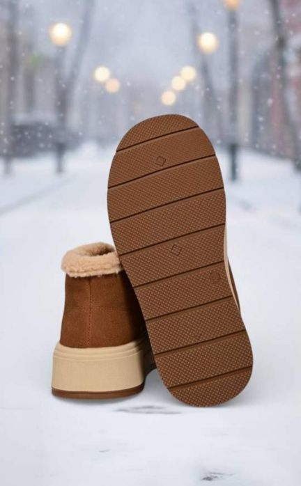 Кросівки жіночі, зимові