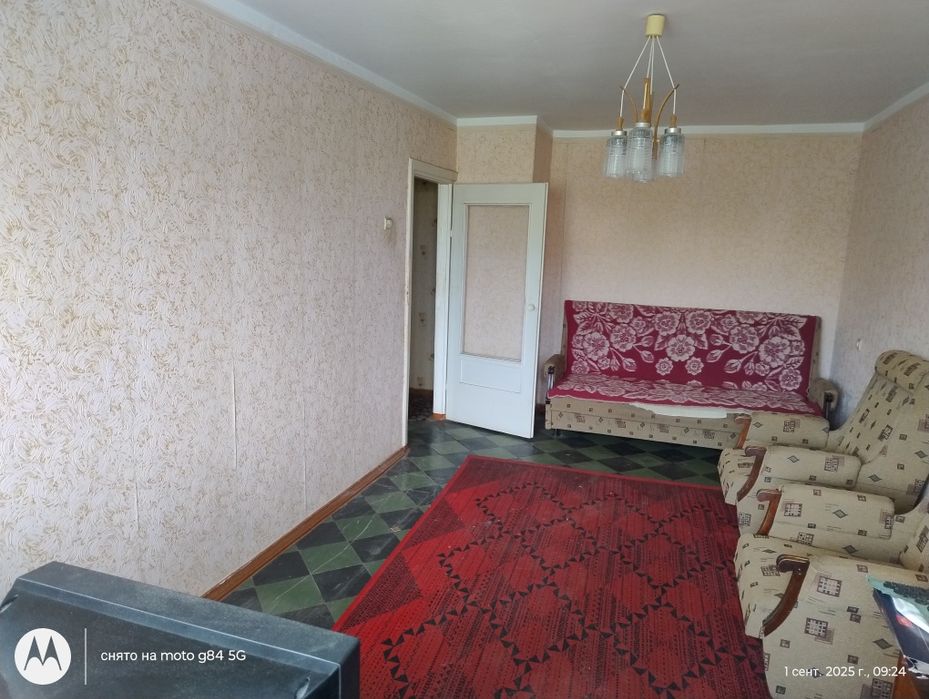 Продам квартиру. СЕРТИФИКАТ   НЕТ.