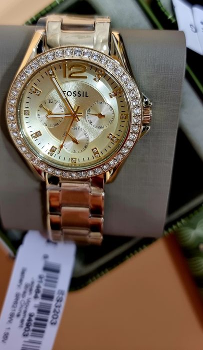 Часы женские Fossil