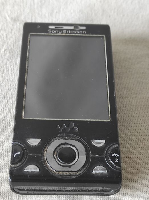 Telefon Sony Ericsson M995 czarny sprawny