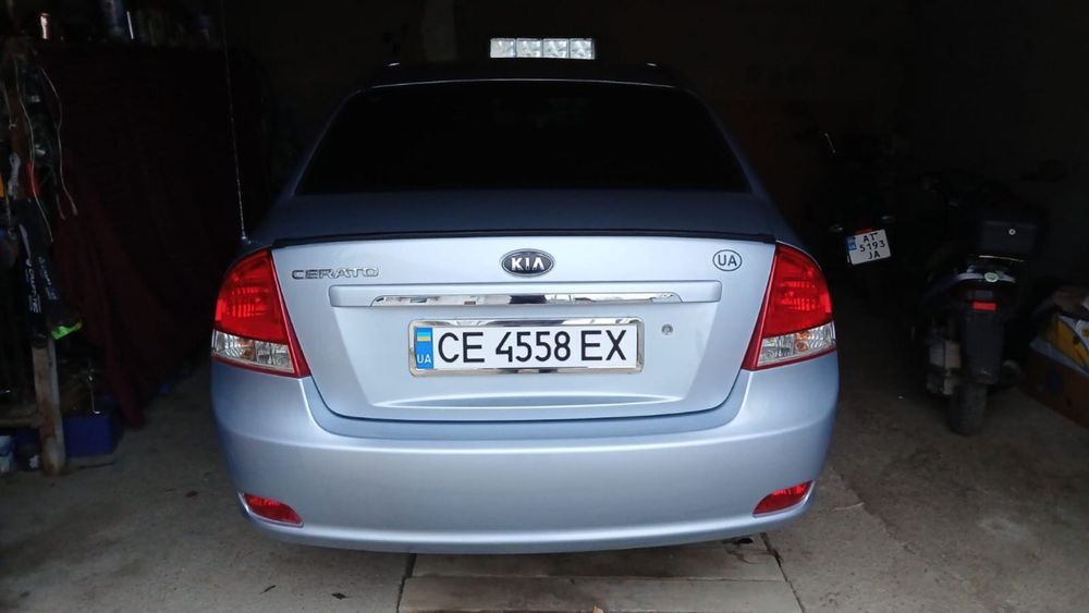 Продаю Kia Cerato