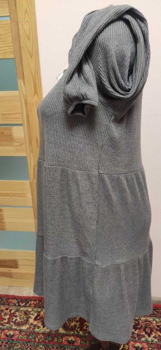 Сукня для вагітних або оверсайс ( Платье для беременных Divided HM