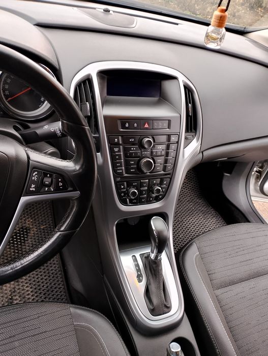 Opel Astra (avtomat)