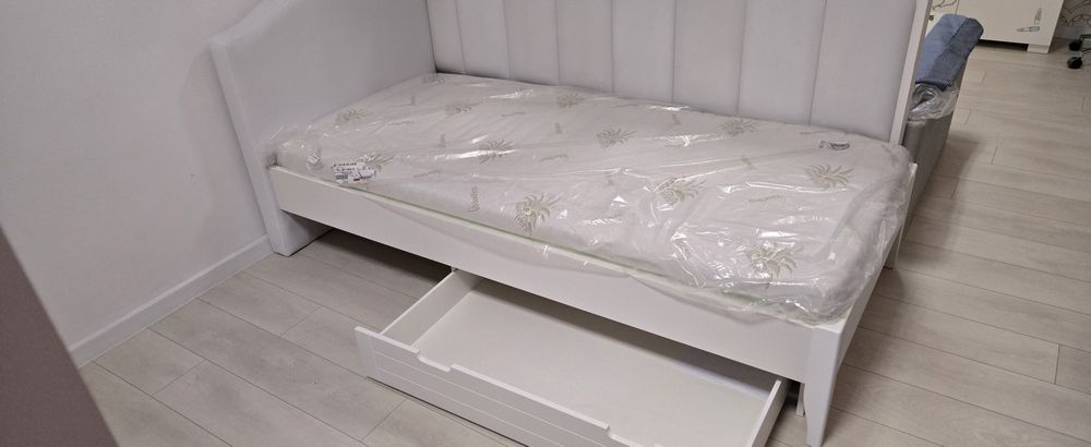 MEBLIK Royal White  łóżko z szufladą