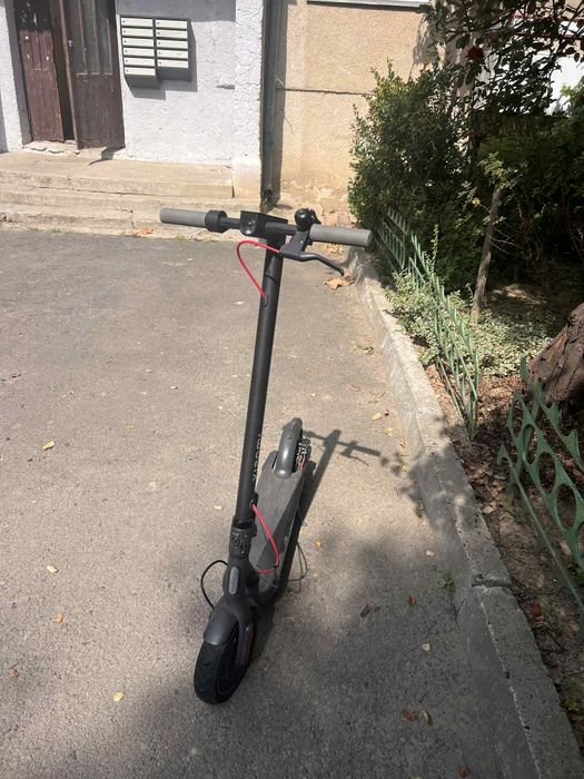 Електросамокат Xiaomi Mi Electric Scooter 4 Pro Black