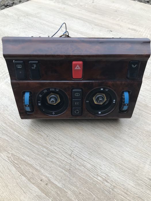 Panel sterowania klimatyzacji Mercedes E W124
