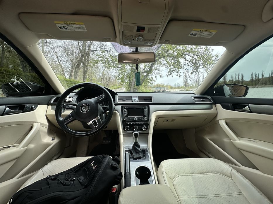 Volkswagen PASSAT NMS 2013