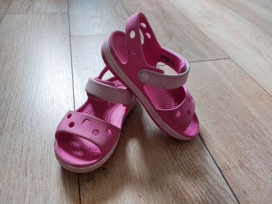 Crocs sandały C8 buty na lato