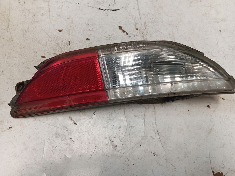lampa fiat grande punto oe 27470202