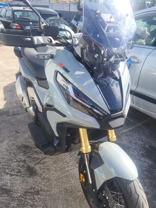 Honda x adv 750  Szyba owiewka felga fotel