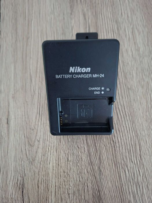 aparat nikon d3300 af-p 18-55 vr kit + akcesoria