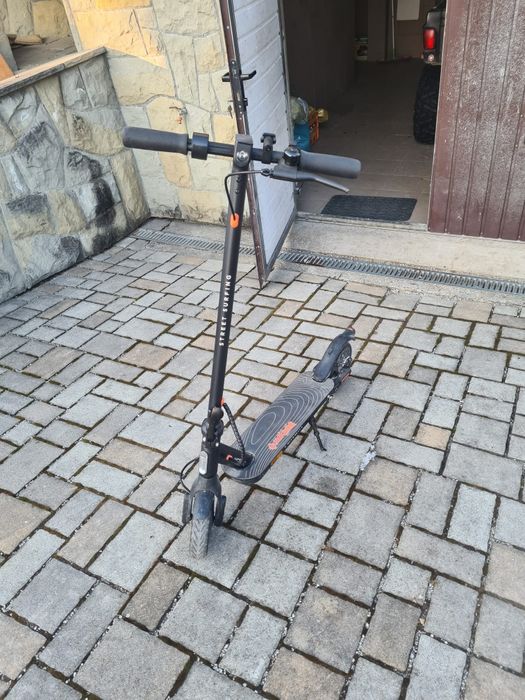 Hulajnoga elektryczna miejska 350w 25 kmh zasięg