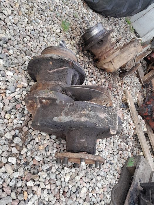 Zwolnica, zwolnica URSUS C-360, C-355, C-4011 zetor