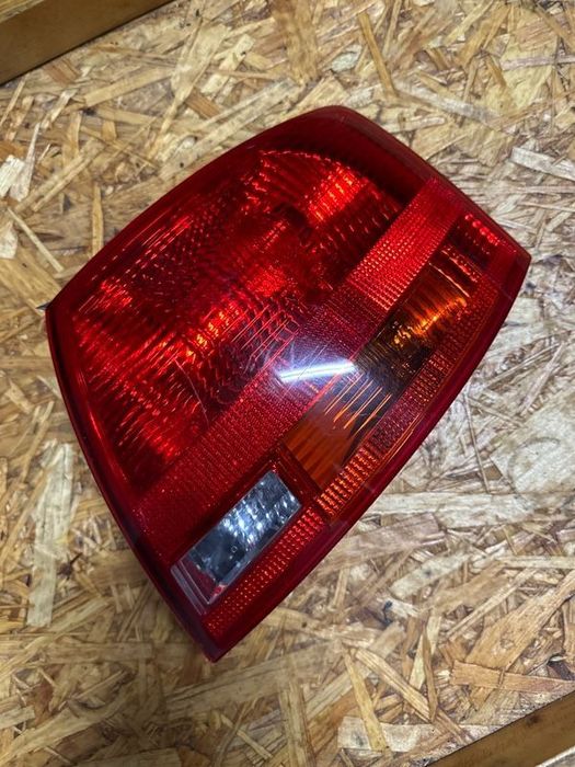 Farolim traseiro direito Audi A4 2006 carrinha