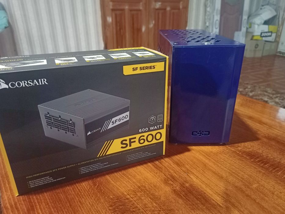 Блок живлення Corsair SF600 + Custom-mod SX1 6.8L