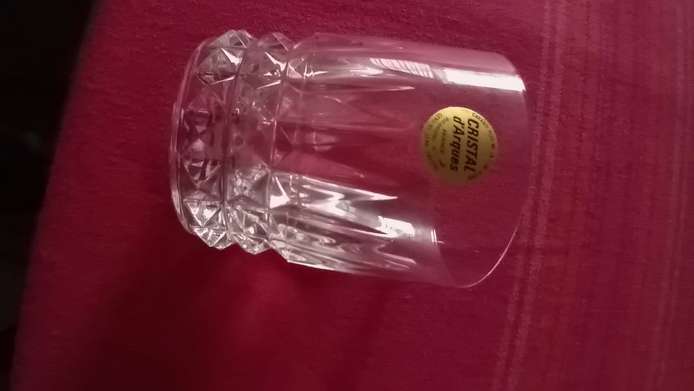 12 Copos de whisky "Cristal d'Arques" e 1 balde de gelo