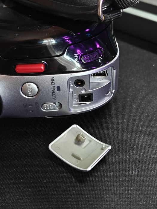 Камкодер Samsung VP-DX105