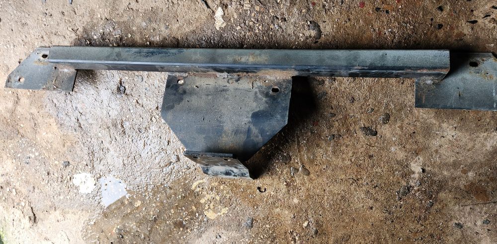 Base para bola de reboque mercedes 190