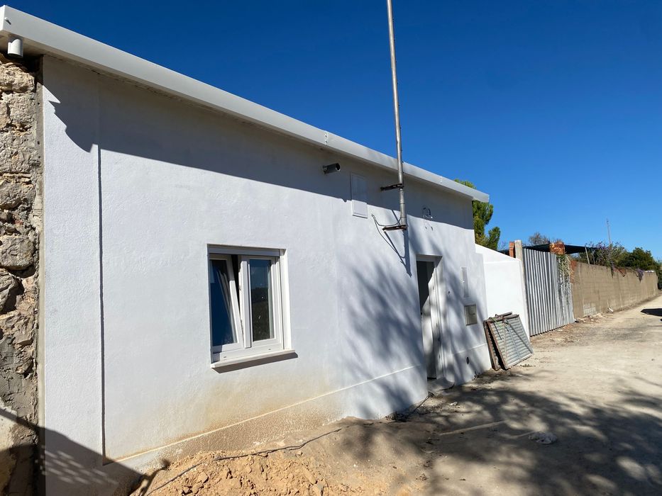 Casa em fase final de acabamentos
