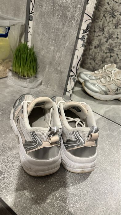 Кроссовки Calvin Klein 38