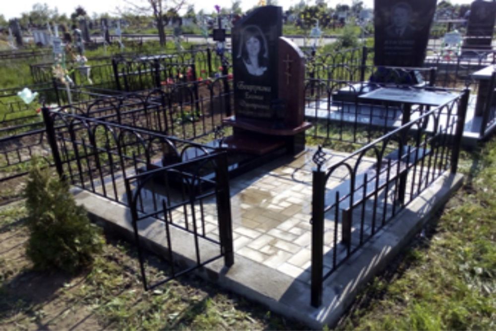 Уборка могил Николаев. реставрация. Прибирання могил Миколїв