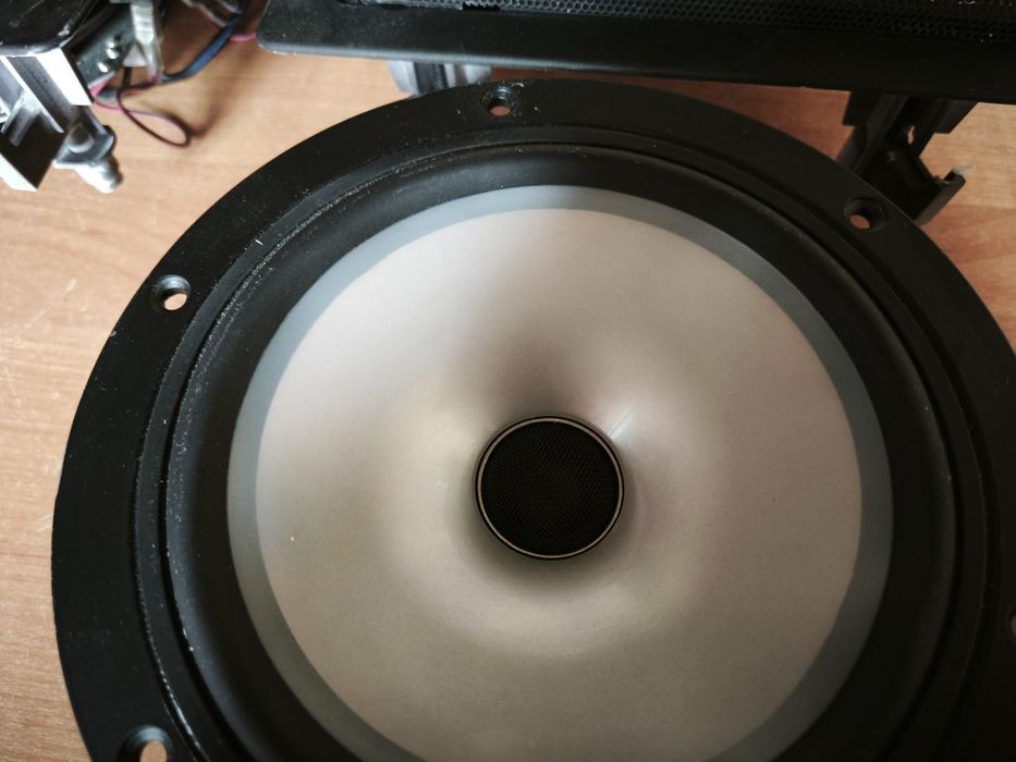 KEF ci160 q stan bdb