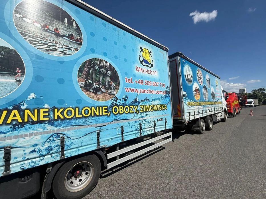 Volvo FH  ZESTAW 7,7+ 7,7 po "złotym kontrakcie serwisowym"