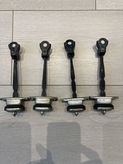 обмежувачі дверей хонда сівік 8,торг