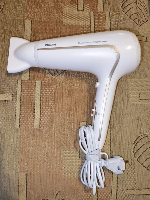 Suszarka Philips ThermoProtect 2200W IONIC