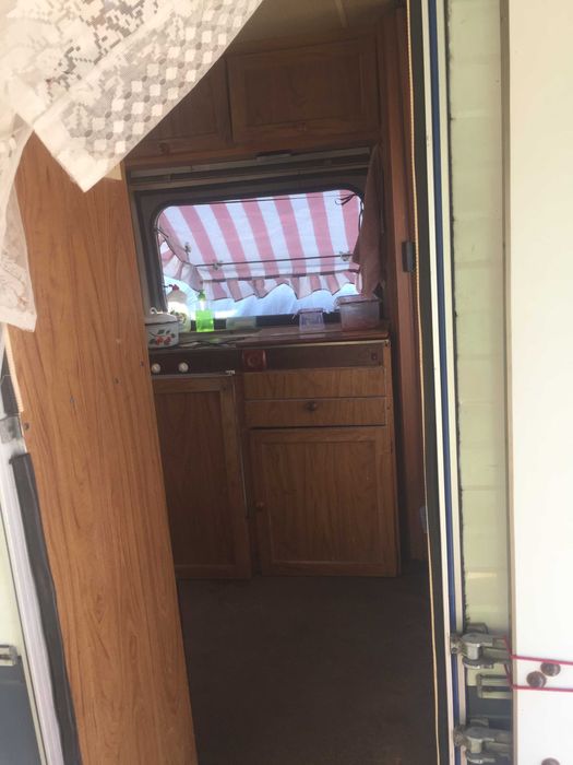 Причіп дача ADRIA 380 QSL