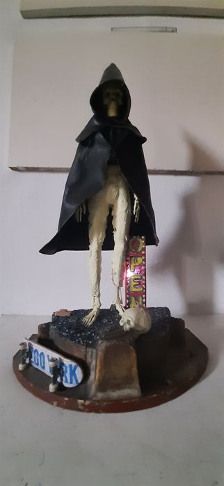 Escultura Diorama  "La muerte"