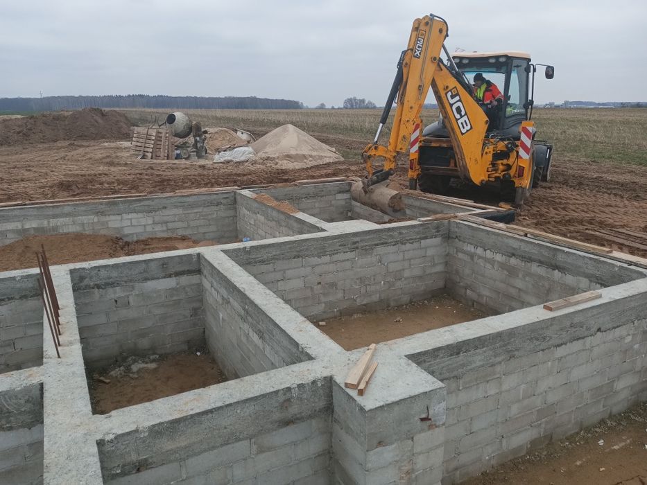 KOPARKO-ŁADOWARKA koparka usługi wynajem.