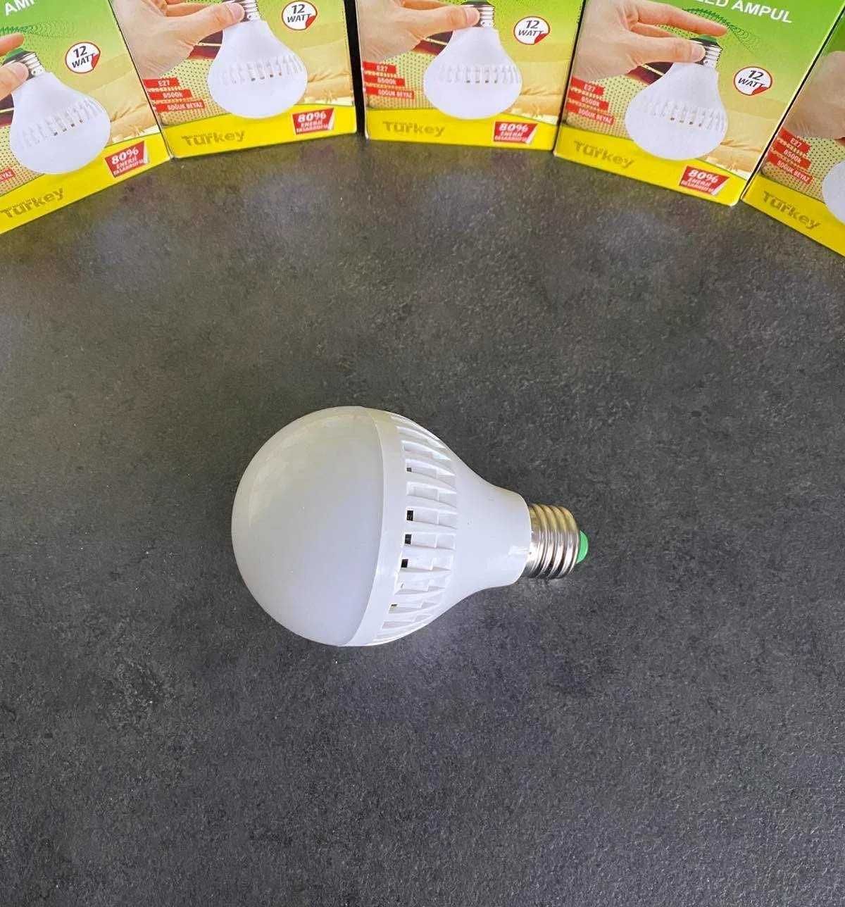 Led лампочка с аккумулятором 12W. Фонарь. Светильник. Авармйная лампа ...