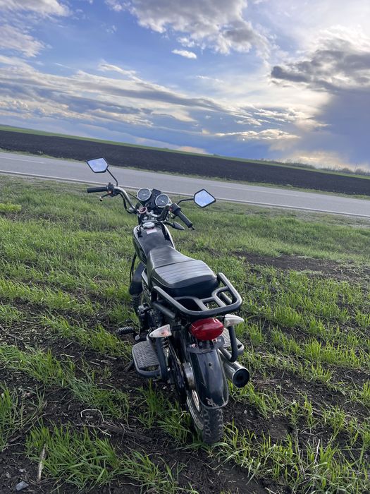 Musstang mt-125