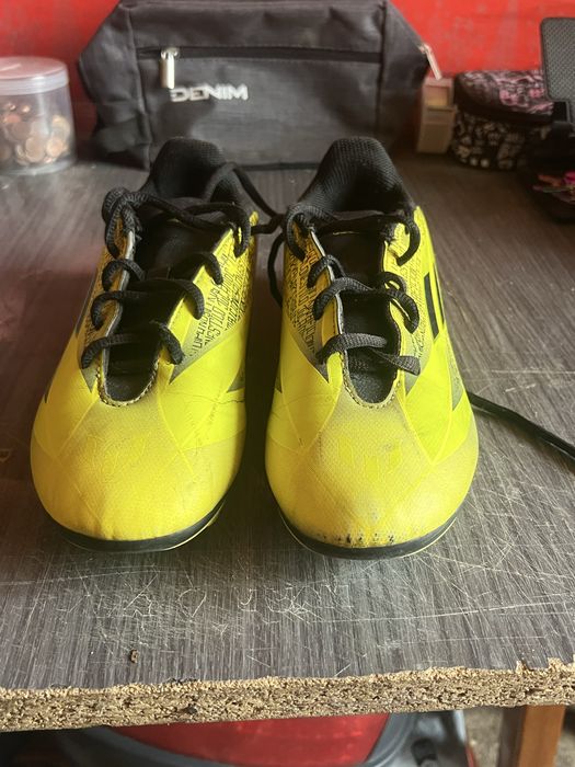 Chuteiras adidas n38,5