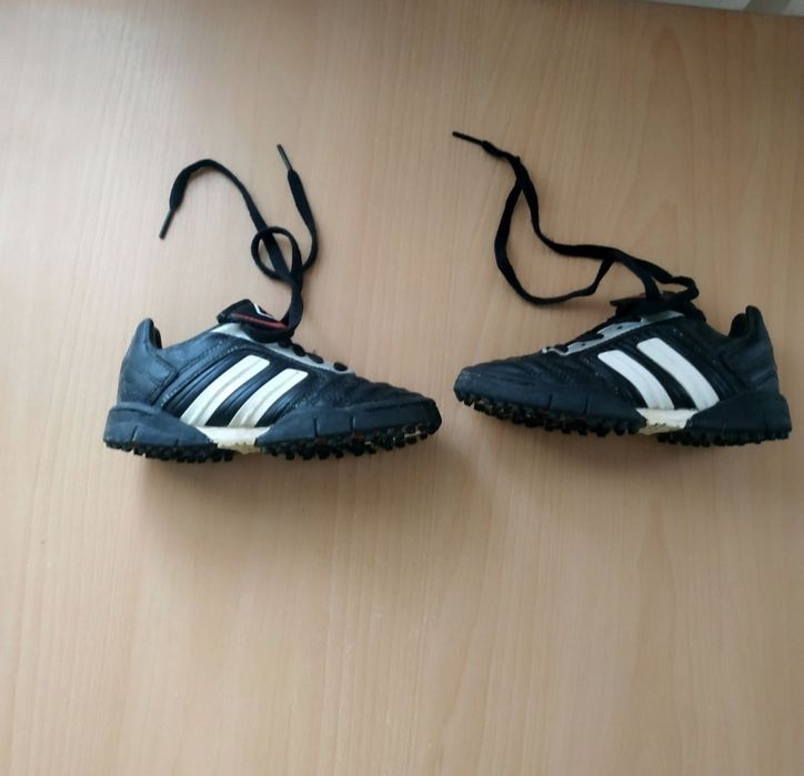 Красовки    б.у по стельке 15.5 см, пересылаю