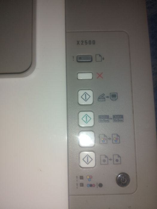 Продам два принтера ксерокса на запчасти