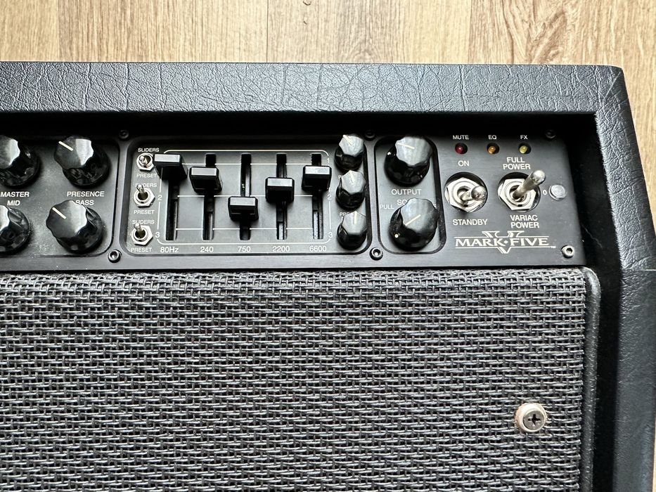 Mesa Boogie Mark V combo