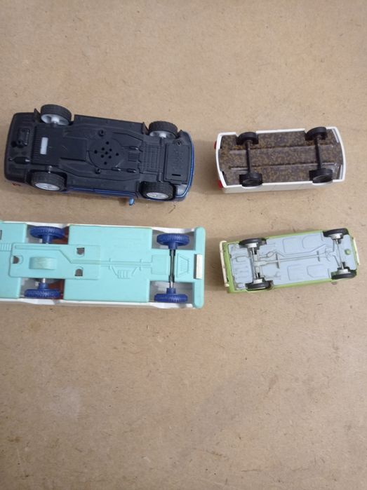 Продам игрушки машинки