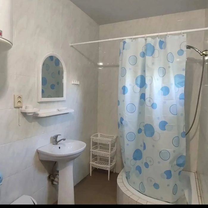 Сдам 1 ком .КВ центр