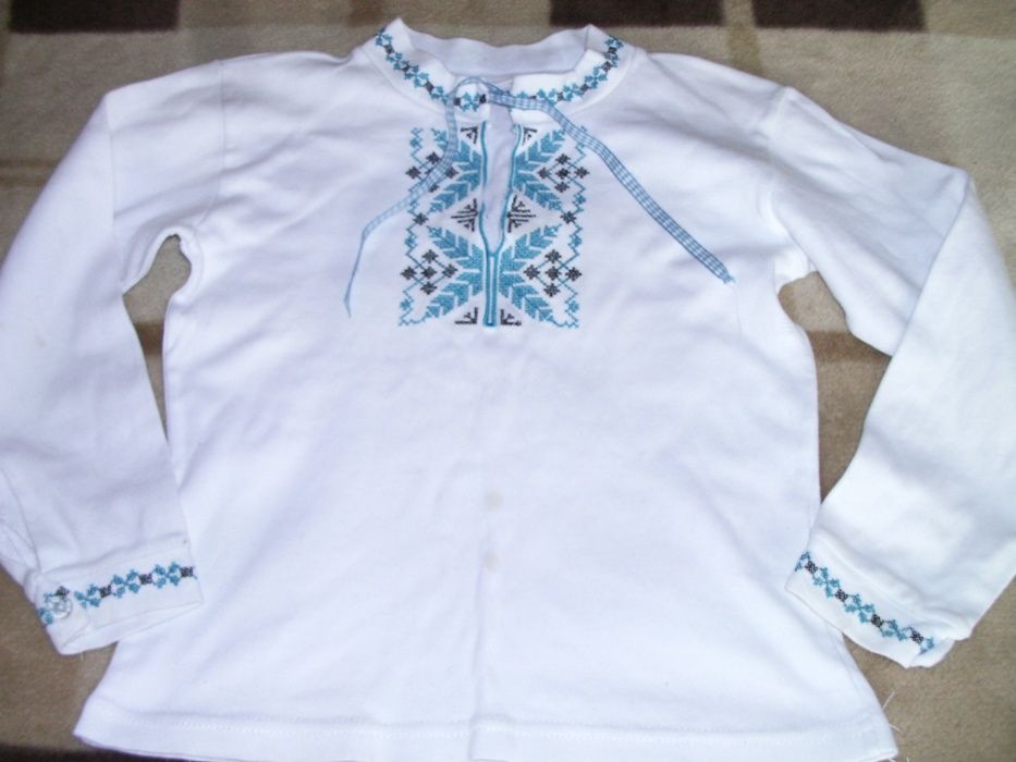 Вишиванка сорочка,  на 4/5 років