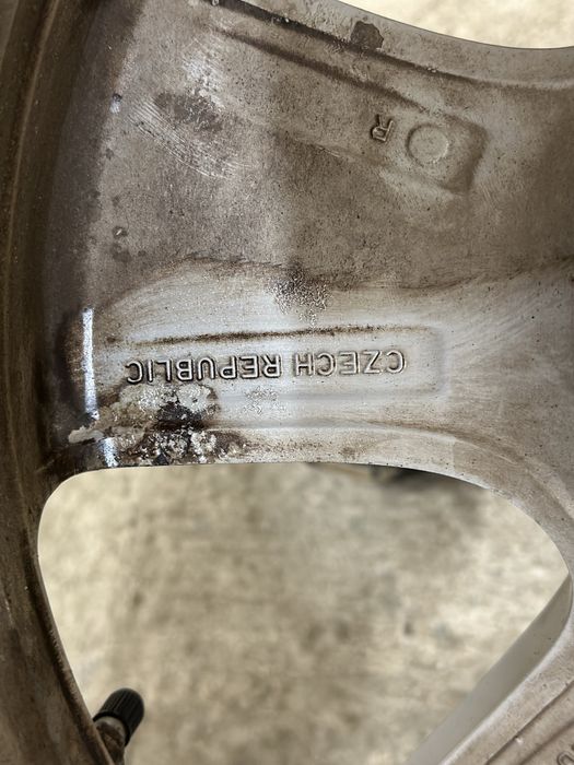 Диски з резиною  5х120 R17