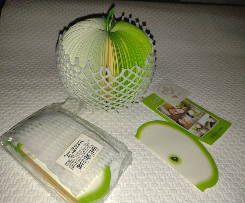 Канцелярія і декор.