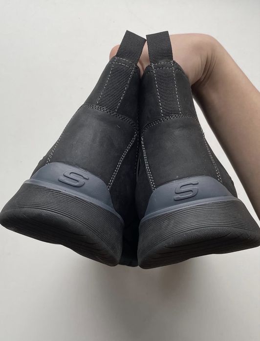 черевик Skechers