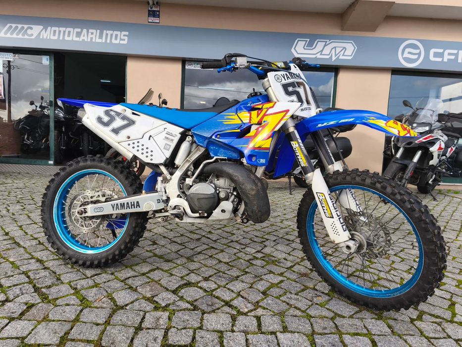 Yamaha YZ  250 2T YZ CR RM KX