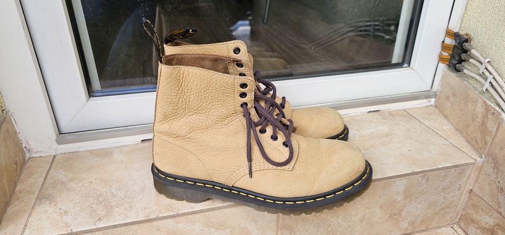Dr Martens rozmiar 43 wkładka 28cm  mało używane