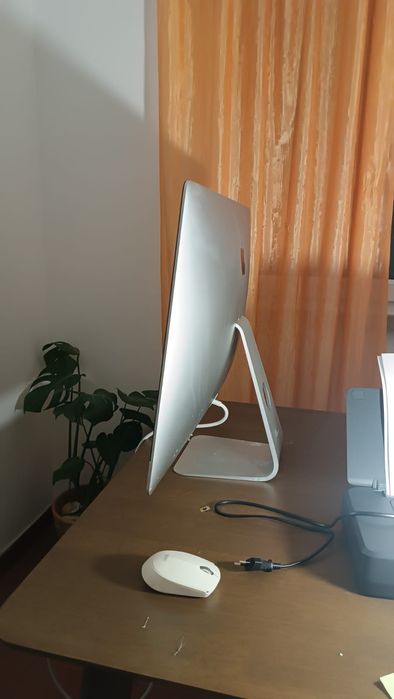 Imac Apple iMac - Na caixa Como novo 27", Intel Core i5, modelo 2019
