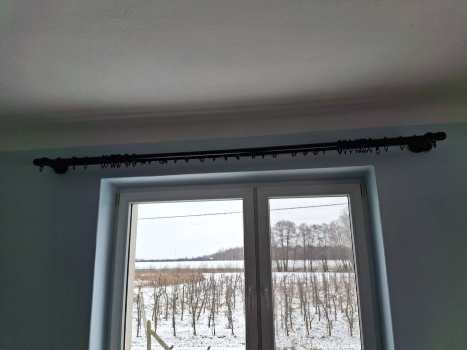 Karnisze czarne retro 2,4 m dł