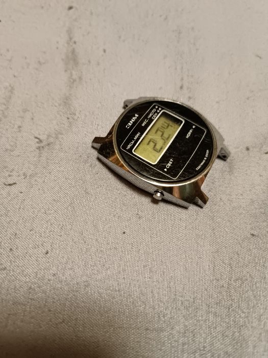 Электронные часы ЗИМ.