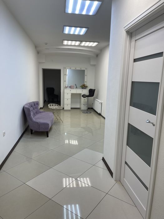 Сдам место бровисти, визажисту, перманент, нарашивание